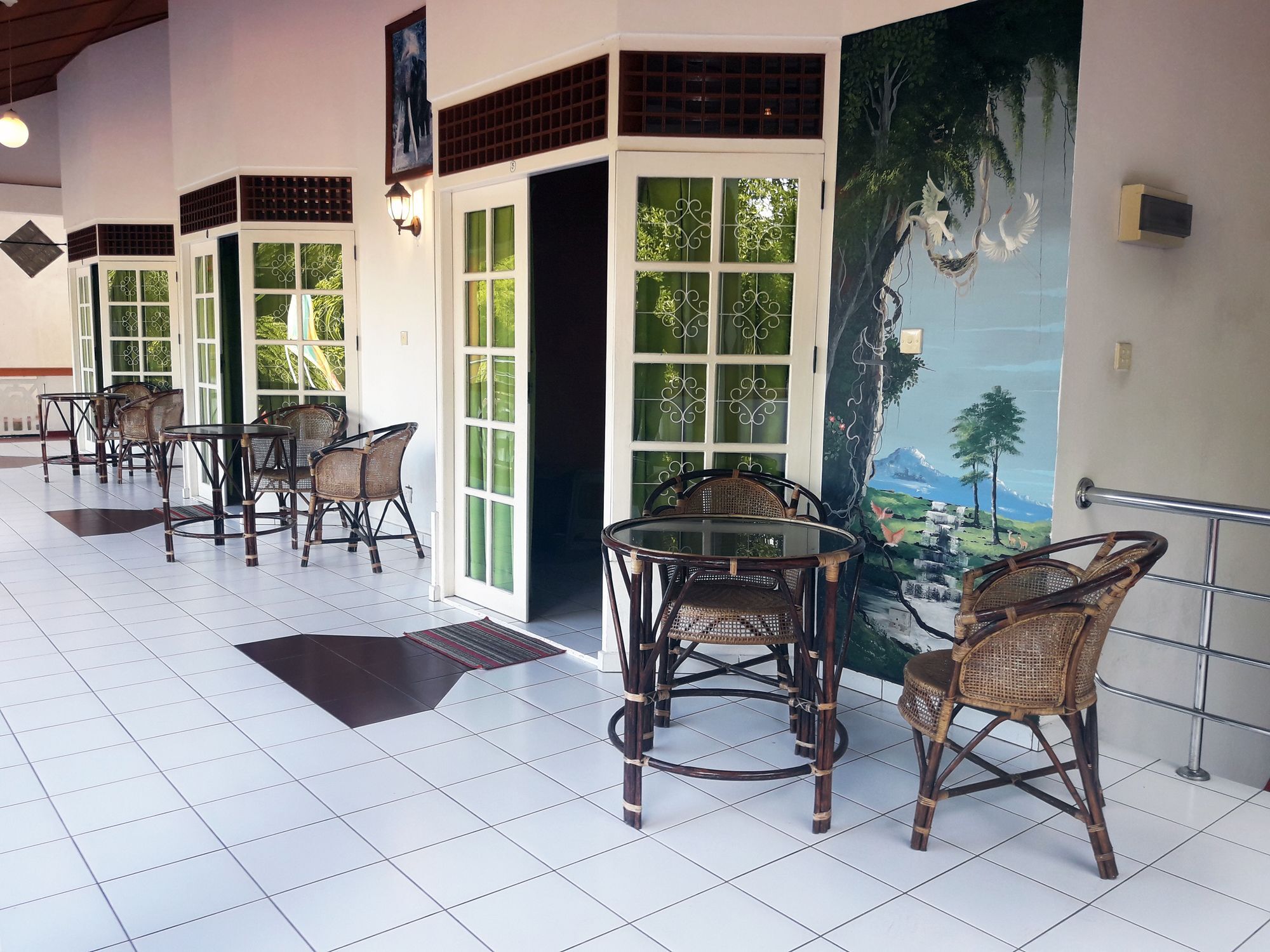 Lagoon Garden Hotel Берувала Экстерьер фото