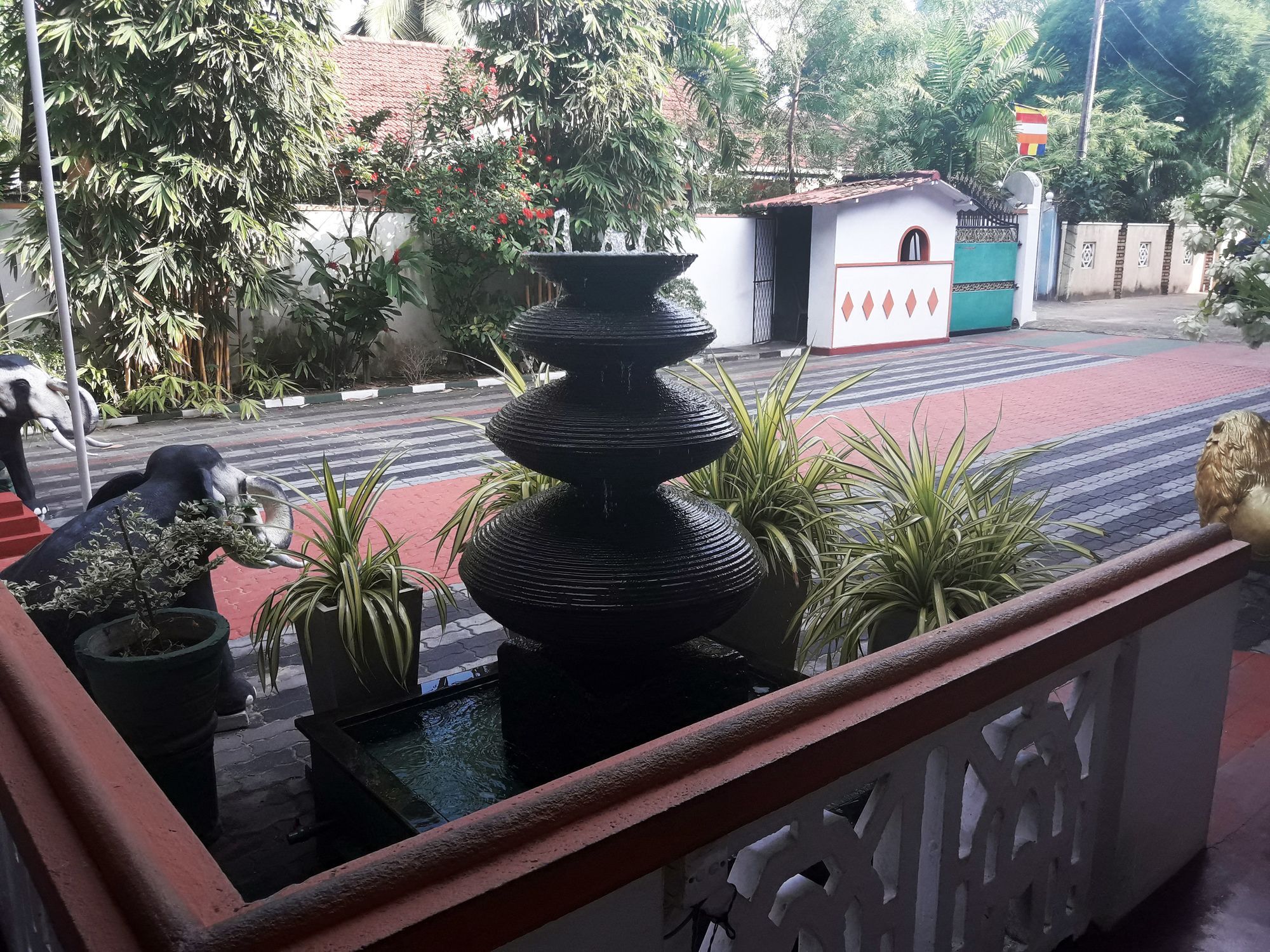 Lagoon Garden Hotel Берувала Экстерьер фото