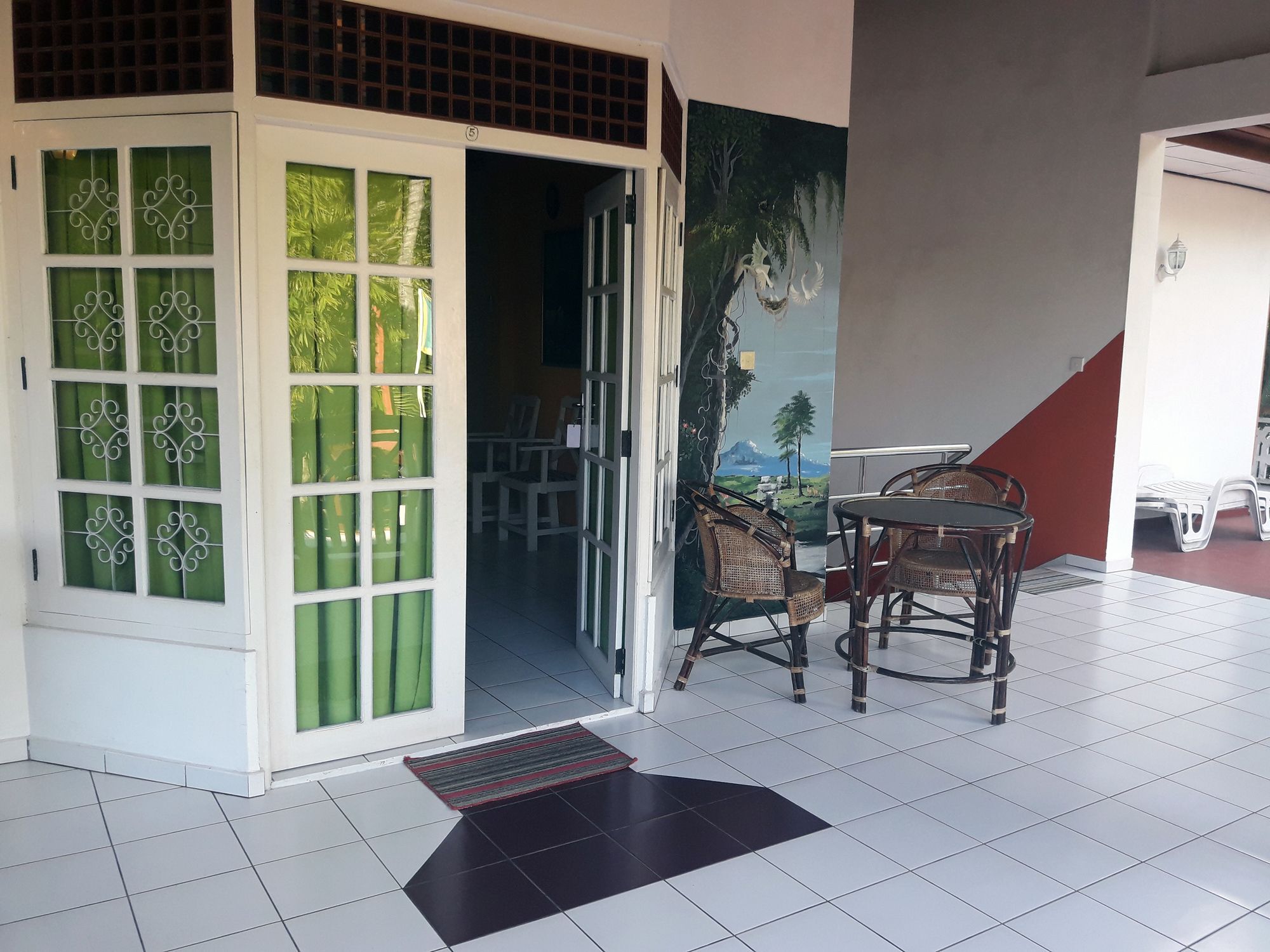Lagoon Garden Hotel Берувала Экстерьер фото