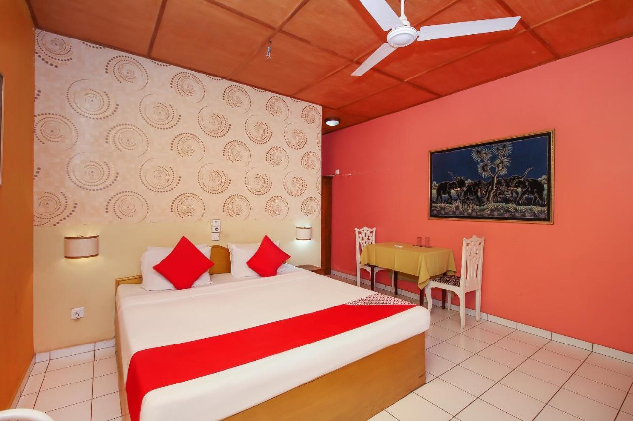 Lagoon Garden Hotel Берувала Экстерьер фото